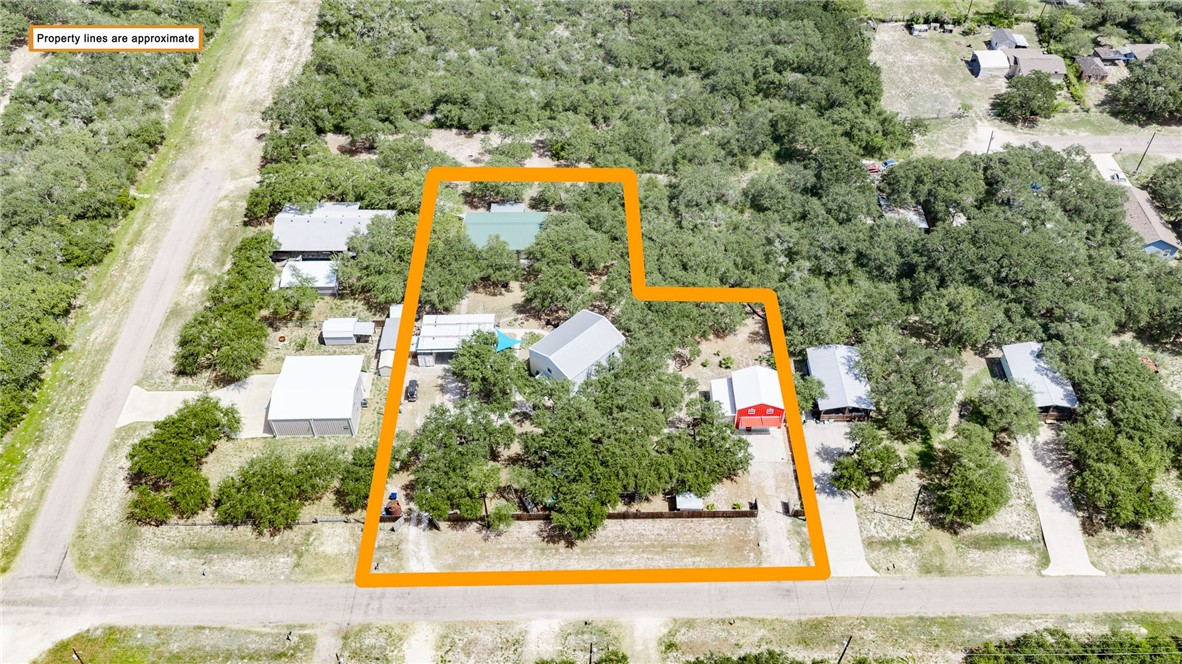 1324 N Verne Street Rockport TX 78382