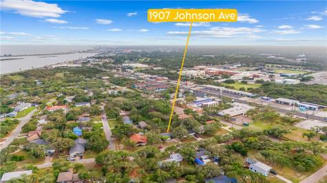 1907 Johnson Avenue Rockport TX 78382