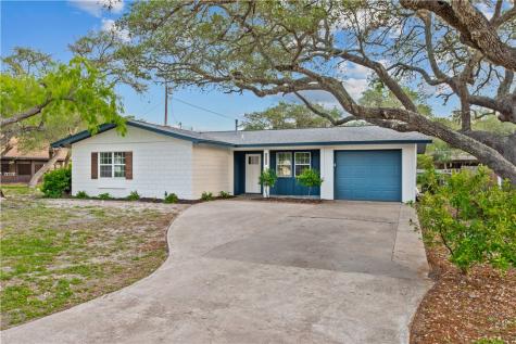 1907 Johnson Avenue Rockport TX 78382