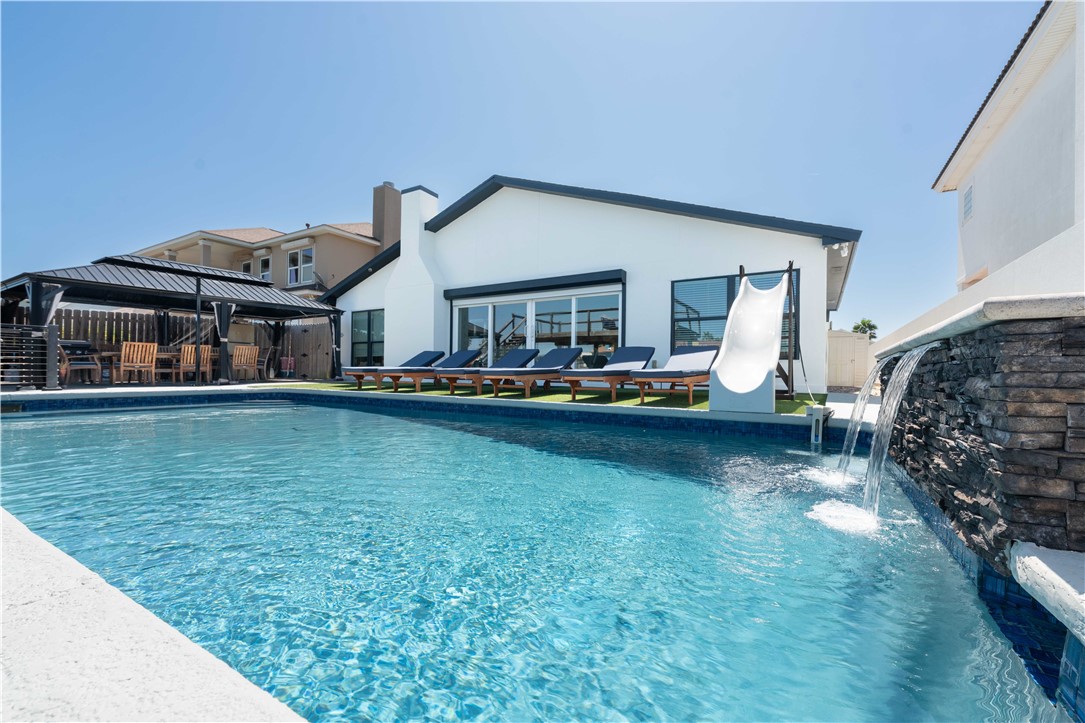 13730 Hawksnest Bay Drive Corpus Christi TX 78418