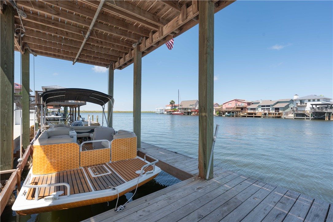 13730 Hawksnest Bay Drive Corpus Christi TX 78418