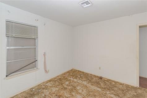 1037 Comal Street Corpus Christi TX 78407
