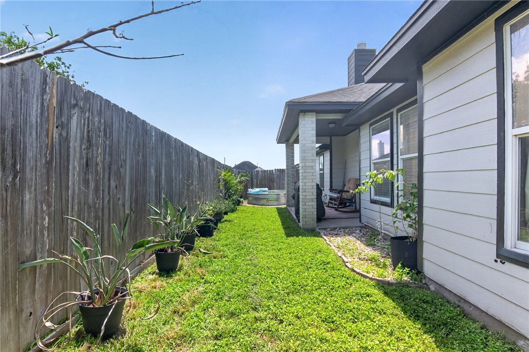 6906 Windy Cove Circle Corpus Christi TX 78414
