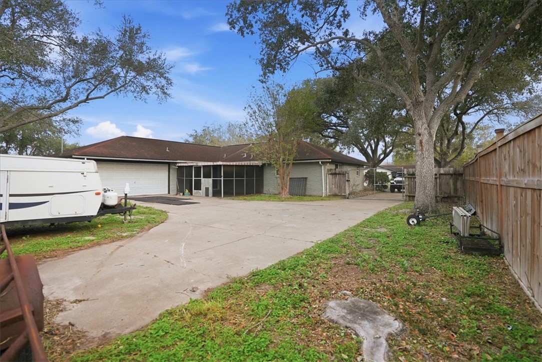 11133 Forest Hill Corpus Christi TX 78410