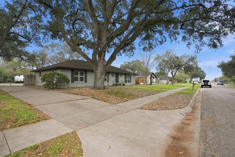 11133 Forest Hill Corpus Christi TX 78410