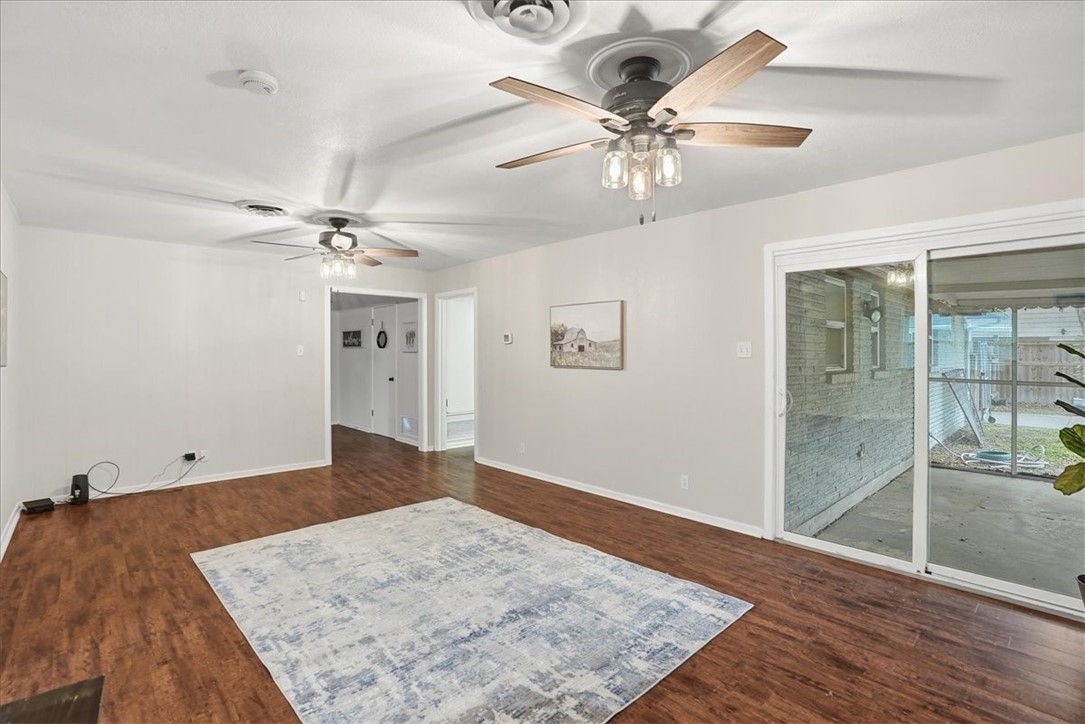 11133 Forest Hill Corpus Christi TX 78410