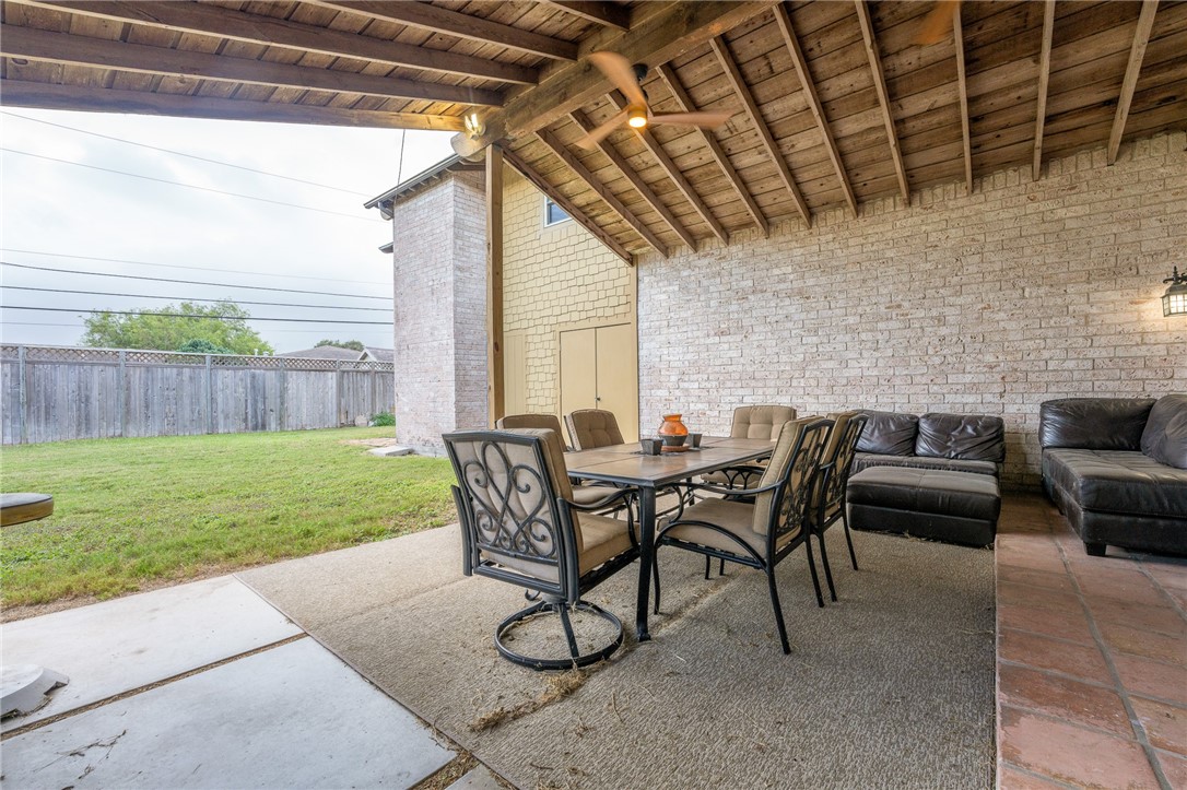 321 Bayshore Drive Corpus Christi TX 78412