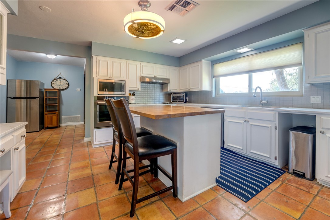 321 Bayshore Drive Corpus Christi TX 78412