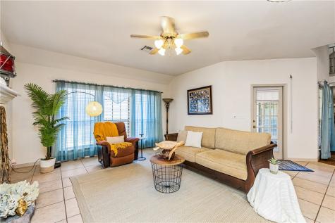 6152 Saint Denis Street Corpus Christi TX 78414