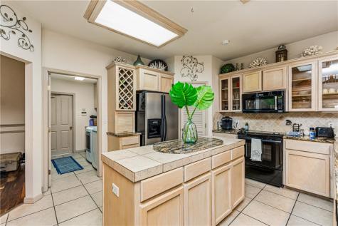 6152 Saint Denis Street Corpus Christi TX 78414