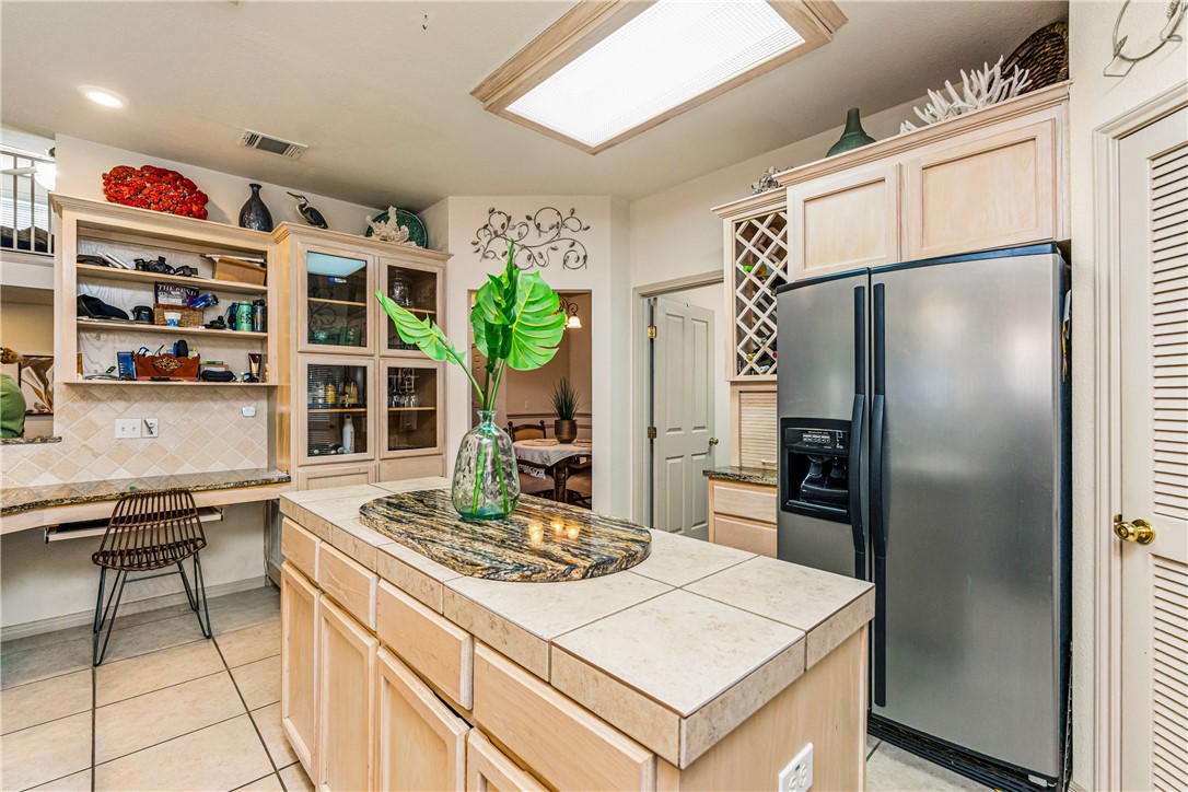 6152 Saint Denis Street Corpus Christi TX 78414