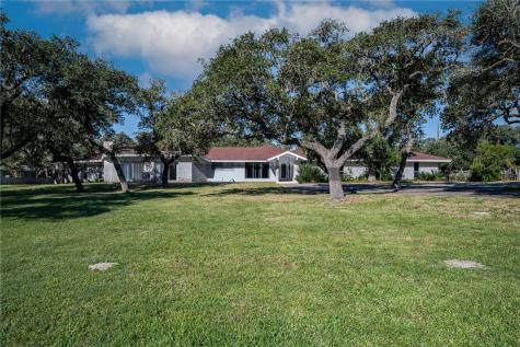 1405 Omohundro Street Rockport TX 78382