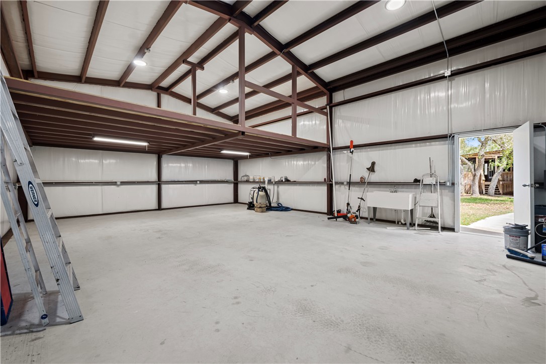 1511 Monkey Road Rockport TX 78382