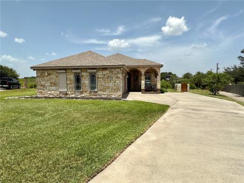 717 Arroyo Drive Kingsville TX 78363