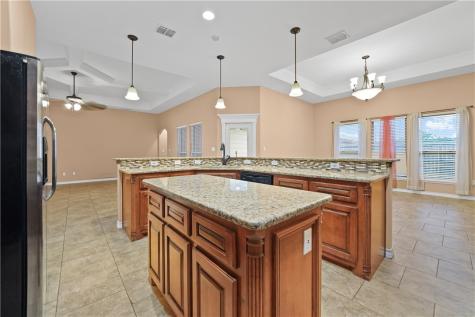 2754 Yeager Corpus Christi TX 78410