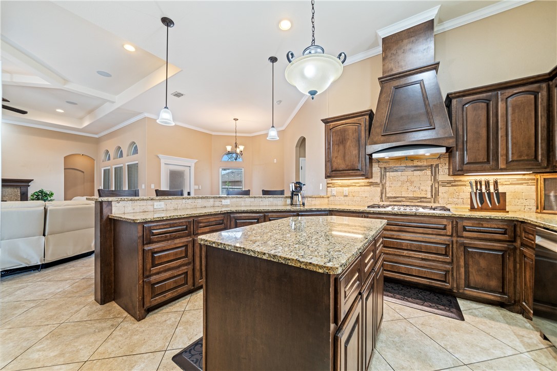 7514 E Lake Drive Corpus Christi TX 78414