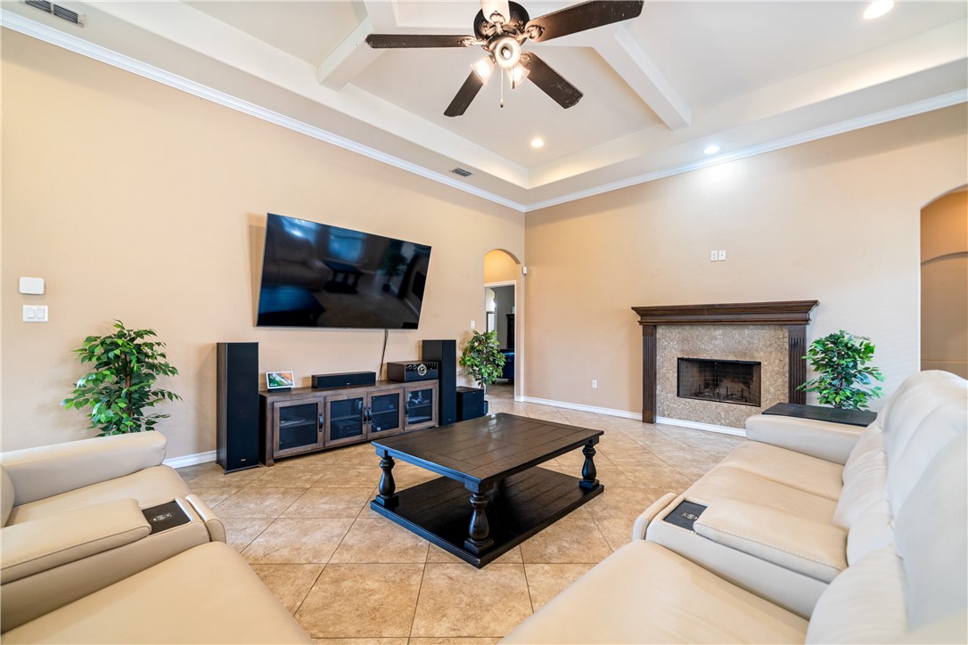 7514 E Lake Drive Corpus Christi TX 78414