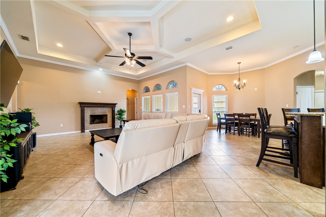 7514 E Lake Drive Corpus Christi TX 78414