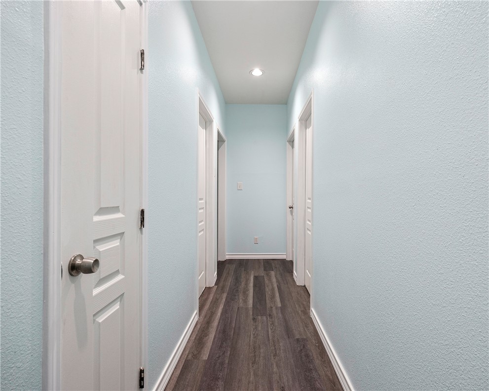 4033 Laguna Shores Corpus Christi TX 78418