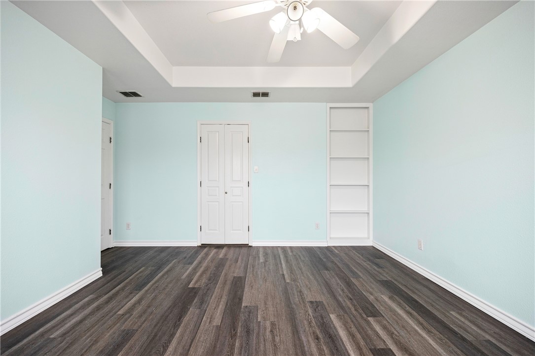4033 Laguna Shores Corpus Christi TX 78418