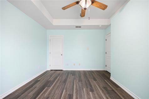 4033 Laguna Shores Corpus Christi TX 78418