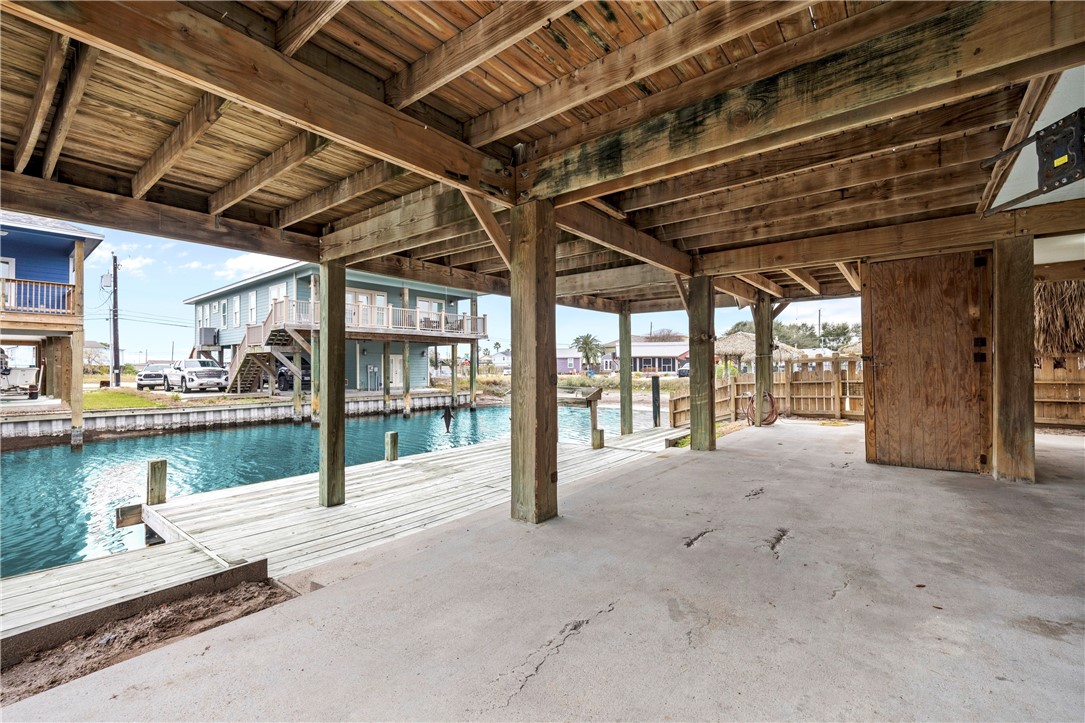 4033 Laguna Shores Corpus Christi TX 78418