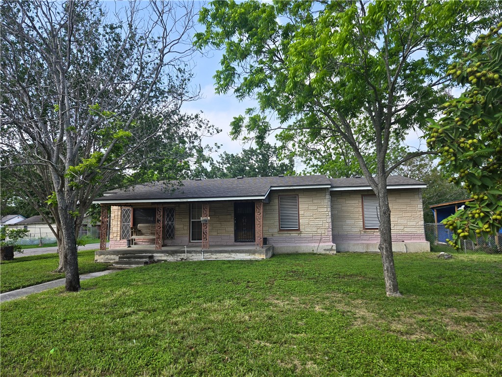 1734 Trenton Drive Corpus Christi TX 78404