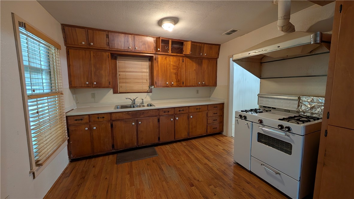 1734 Trenton Drive Corpus Christi TX 78404