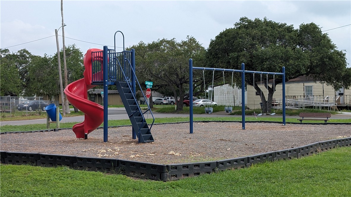1734 Trenton Drive Corpus Christi TX 78404