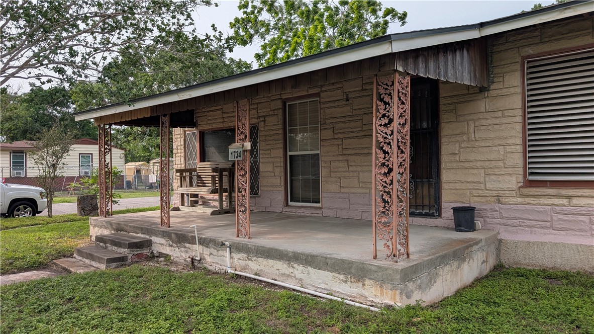 1734 Trenton Drive Corpus Christi TX 78404