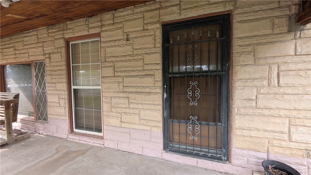 1734 Trenton Drive Corpus Christi TX 78404