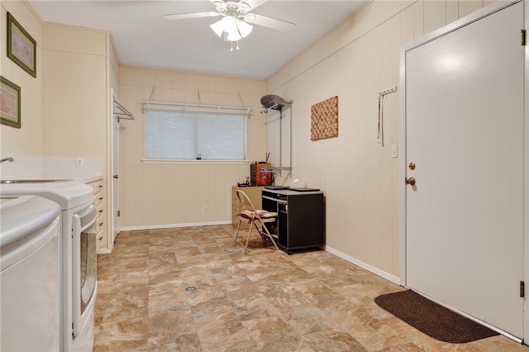 3103 Traylor Boulevard Rockport TX 78382