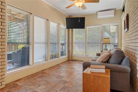 3103 Traylor Boulevard Rockport TX 78382