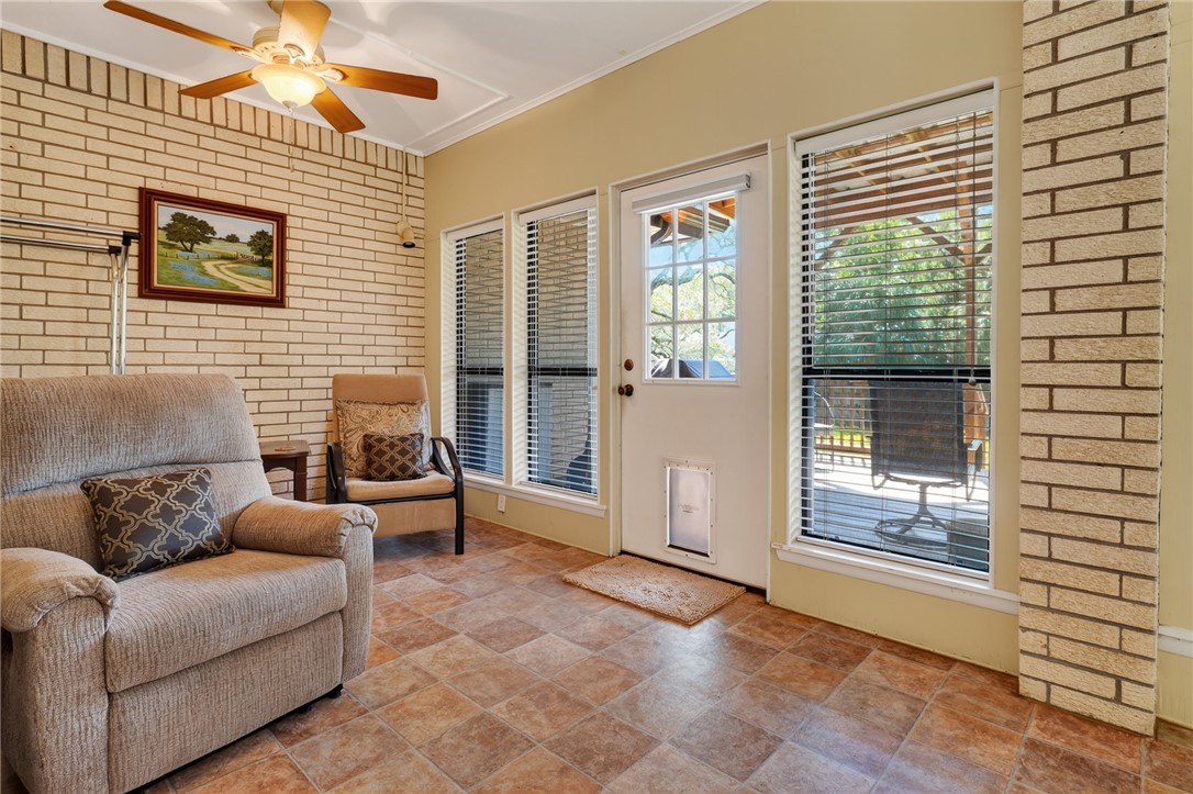 3103 Traylor Boulevard Rockport TX 78382