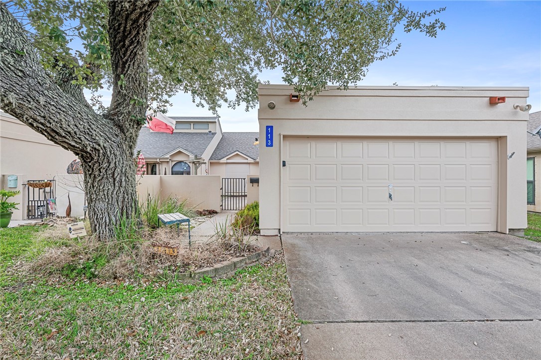 113 Sugar Creek Drive Rockport TX 78382
