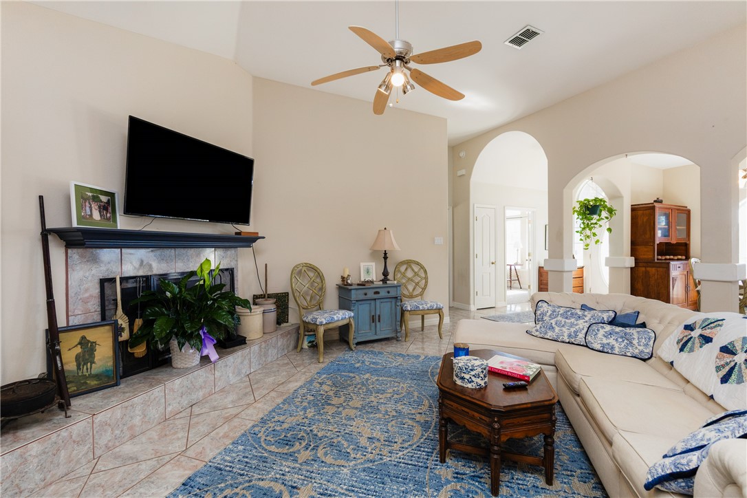 15414 Finistere Street Corpus Christi TX 78418