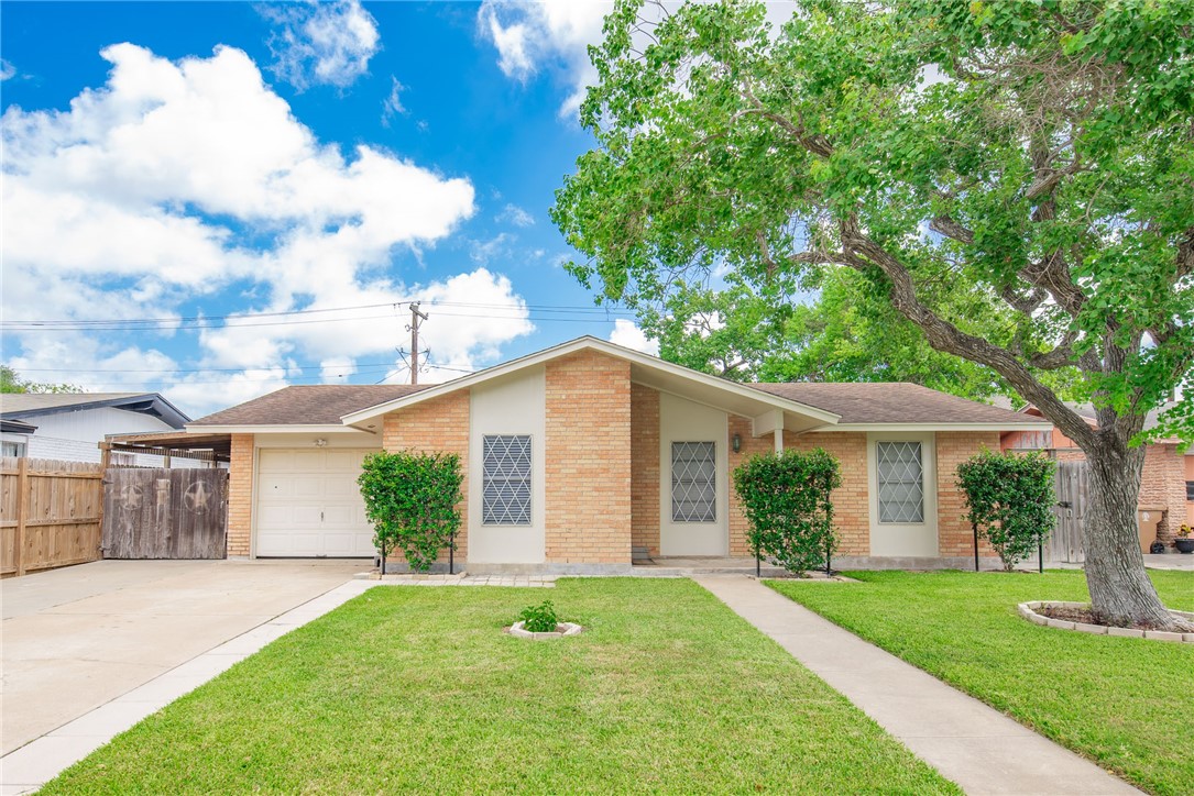 5806 Bonner Drive Corpus Christi TX 78412