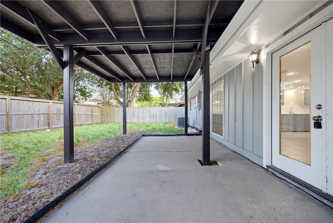 749 Alhambra Drive Corpus Christi TX 78418