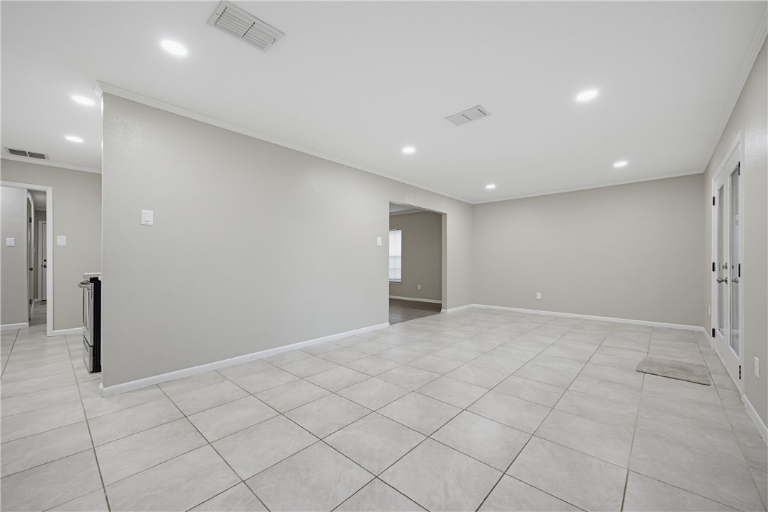 749 Alhambra Drive Corpus Christi TX 78418