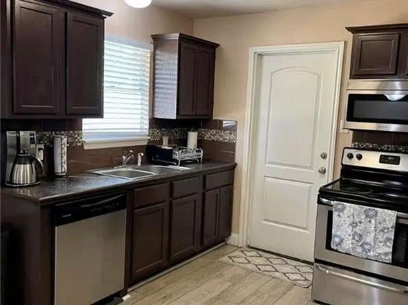 6049 Orms Drive Corpus Christi TX 78412