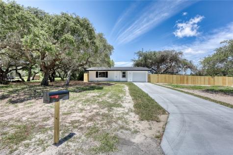 612 S 9th Street Aransas Pass TX 78336