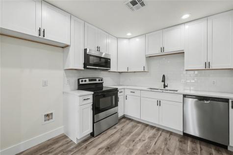 612 S 9th Street Aransas Pass TX 78336