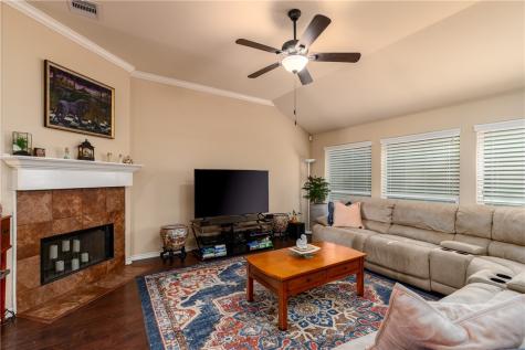 305 Hogan Portland TX 78374