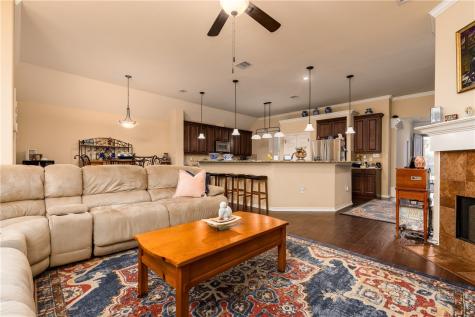305 Hogan Portland TX 78374