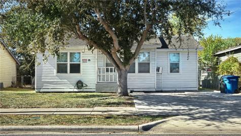 4533 W Nesbitt Drive Corpus Christi TX 78415