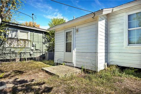 4533 W Nesbitt Drive Corpus Christi TX 78415