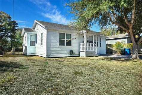 4533 W Nesbitt Drive Corpus Christi TX 78415