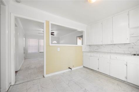 4533 W Nesbitt Drive Corpus Christi TX 78415