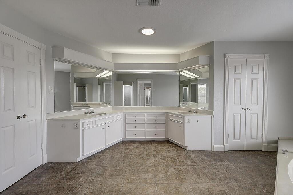 6426 Long Corpus Christi TX 78413
