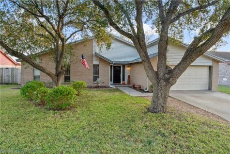 1213 Palm Avenue Kingsville TX 78363